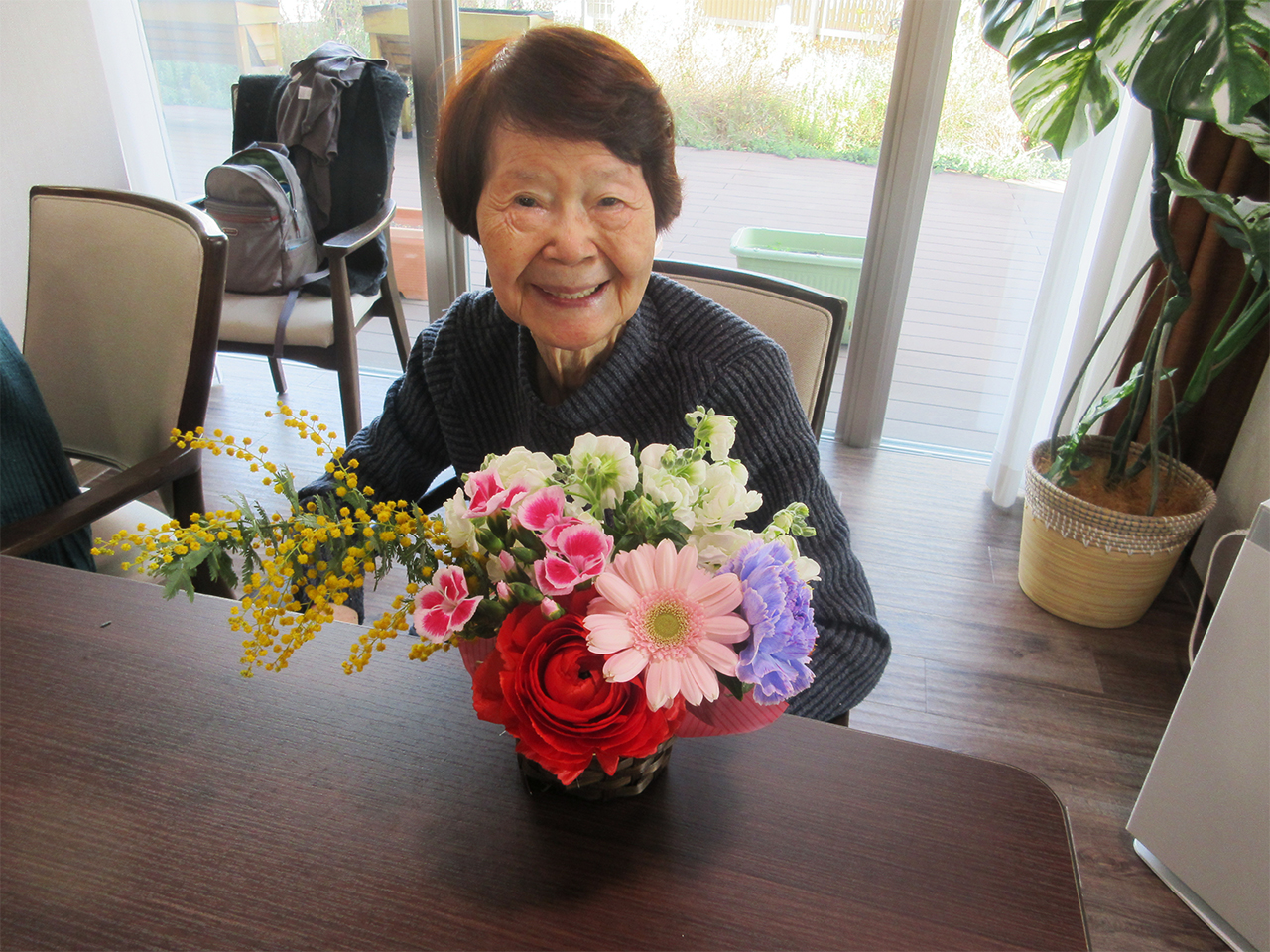 フラワーアレンジ-1 ニチイホーム戸塚